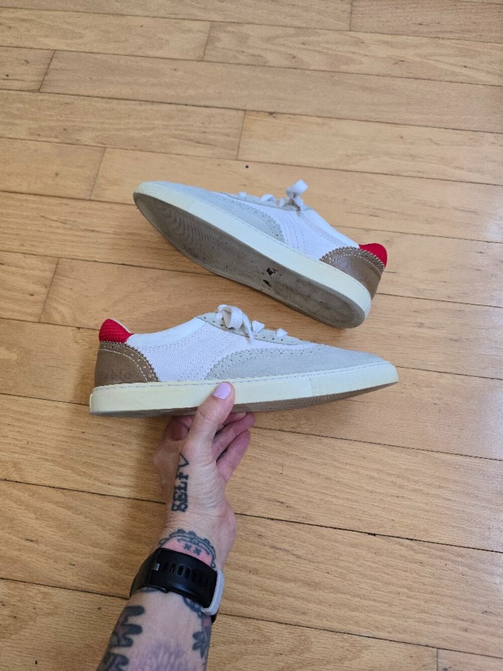 Pablo | Minimalist White Leather Low Top Preppy Court Sneakers | WMS 6.5